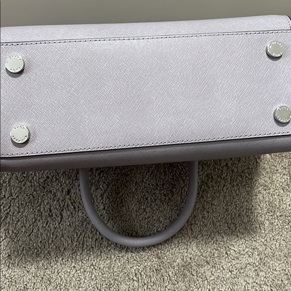 Michael Kors Voyageur Medium Tote Bag - Picture 3 of 4
